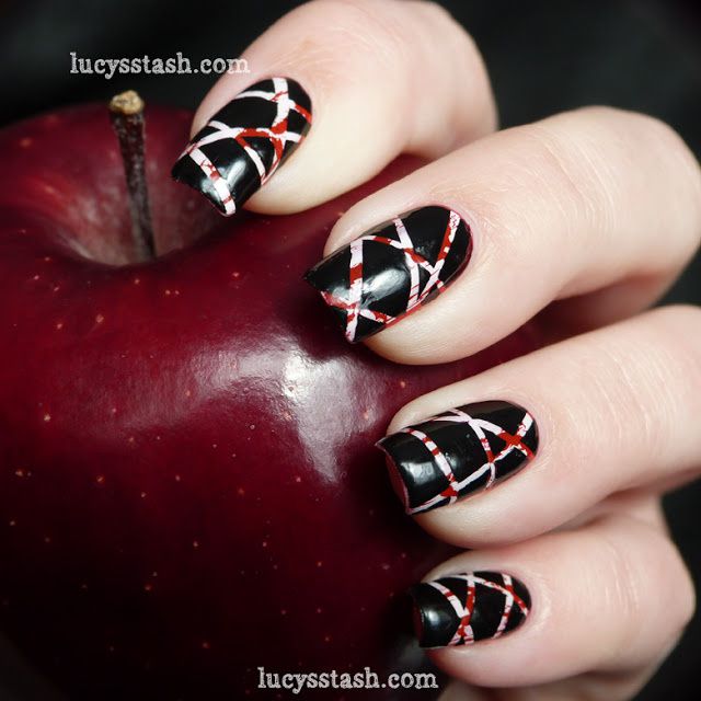 Lucy's Stash - Marbled tape nail art with tutorial