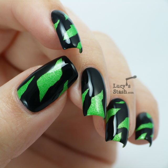 Lucy's Stash - Peeking into Paranormal World Nail Art! 