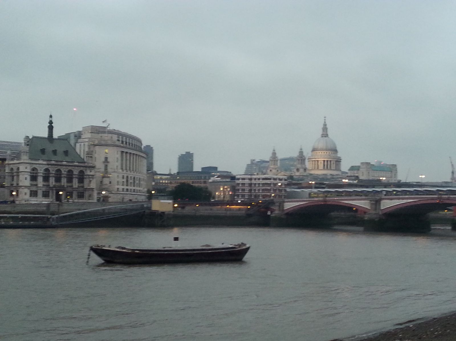 Cosmopolitan Blog Awards picture report!