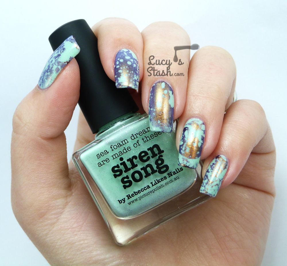 piCture pOlish Monday: Water Spotted Siren