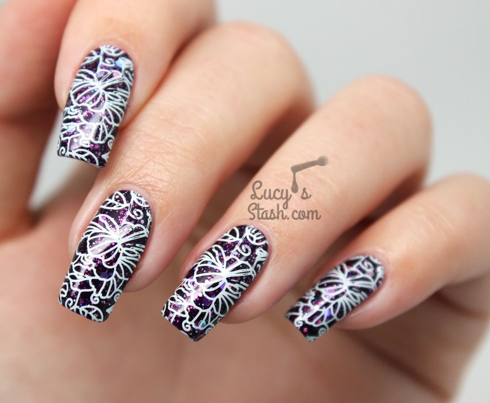 Lost in flowers | Floral Stamping Nail Art 