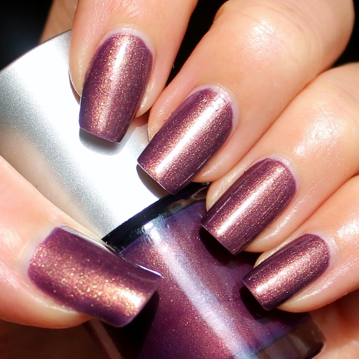 Pink Dipsy Bulle Franken Polish Megara (violet foncé un peu bordeaux avec des reflets or et bronze/ dark burgundy purple with gold and bronze highlights)