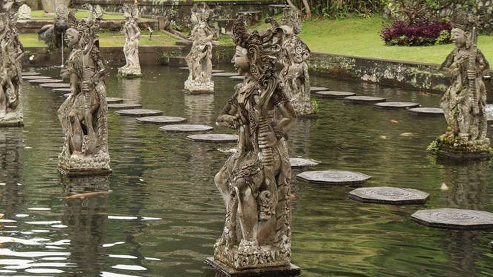 Bali Taman Ujung  Water Palace Amlapura Karangasem  Le 