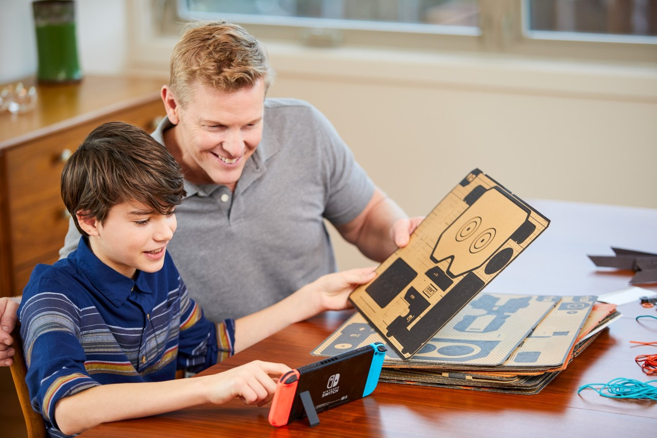 Nintendo Labo propose des ateliers « Labo Party » à la Cité des sciences et de l'industrie.