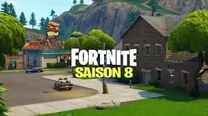 Fortnite Saison 8 débarque et un gigantesque volcan fait son apparition !