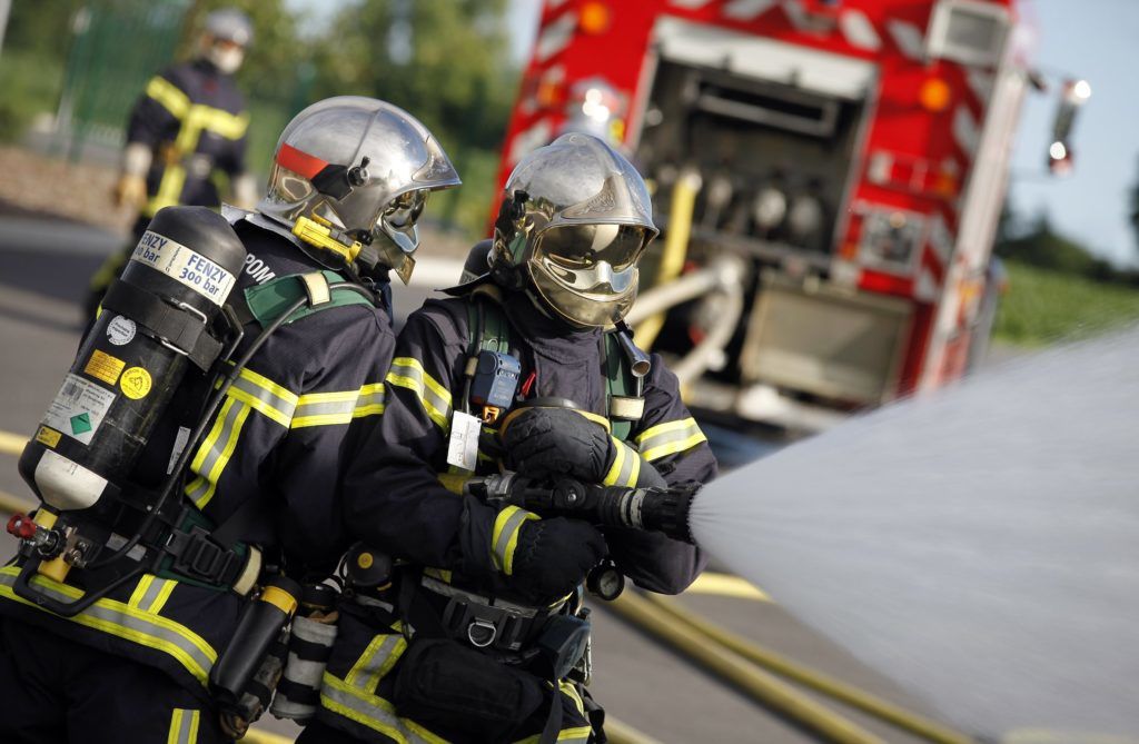 Pourquoi un sapeur-pompier a-t-il été blessé