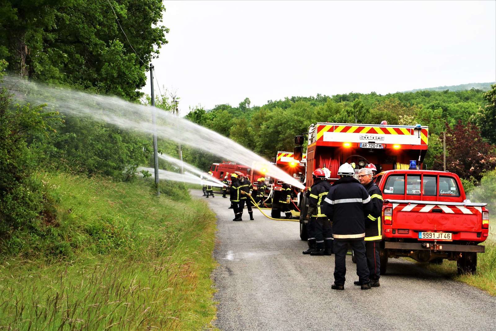 LOT (46) & AVEYRON (12) - 80 sapeurs-pompiers Lotois et Aveyronnais effectuent une manœuvre commune