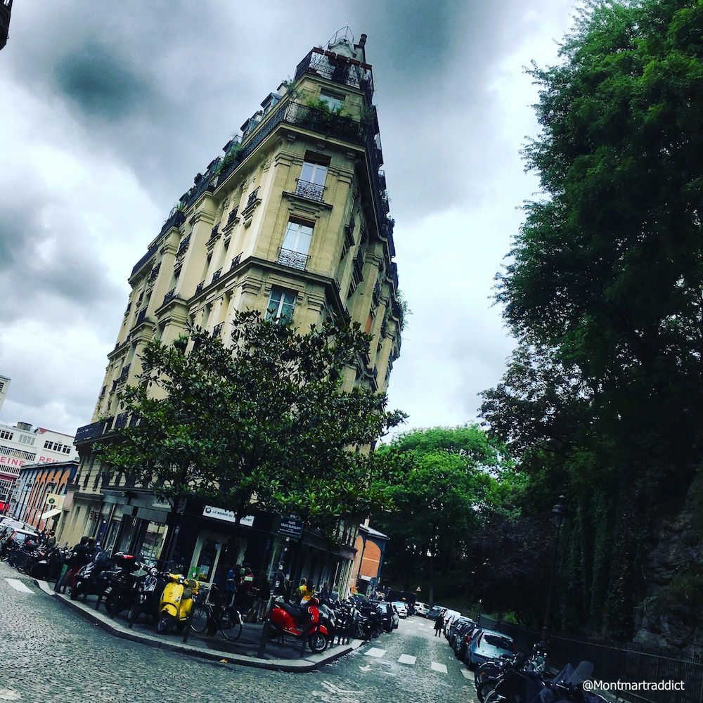 11. Ciel nuageux à Montmartre, 75018