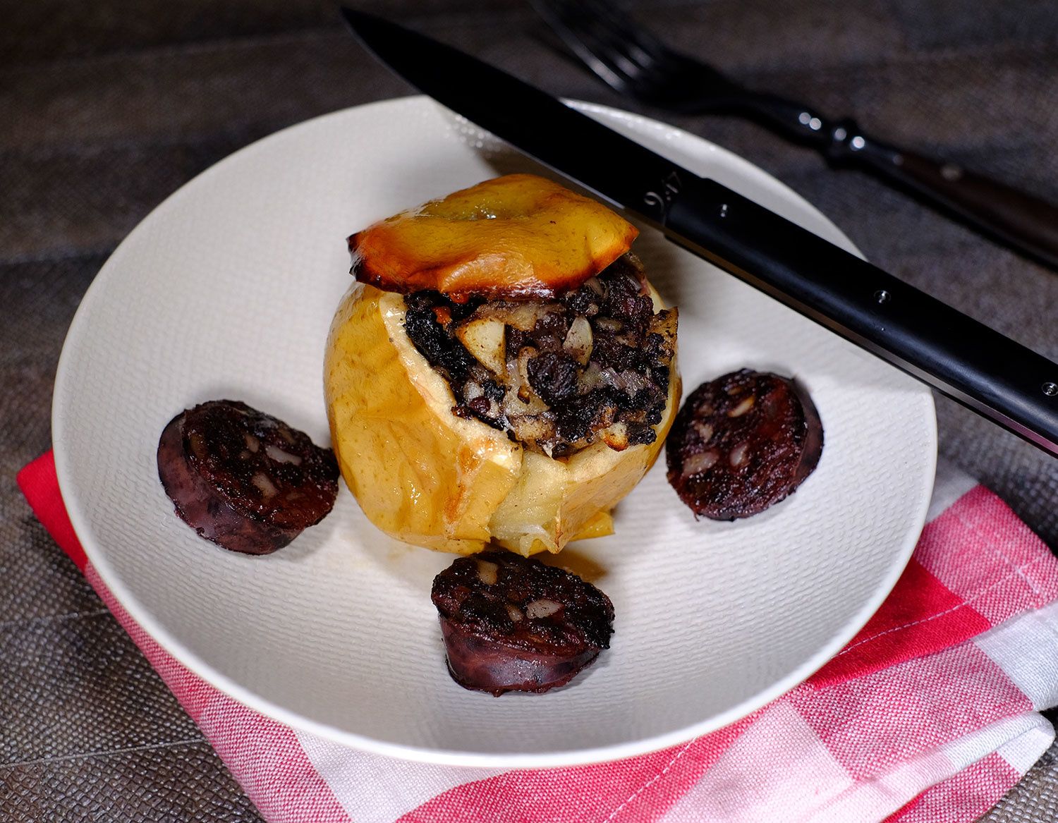 Pommes au four farcies au boudin noir - Et si c'était bon...