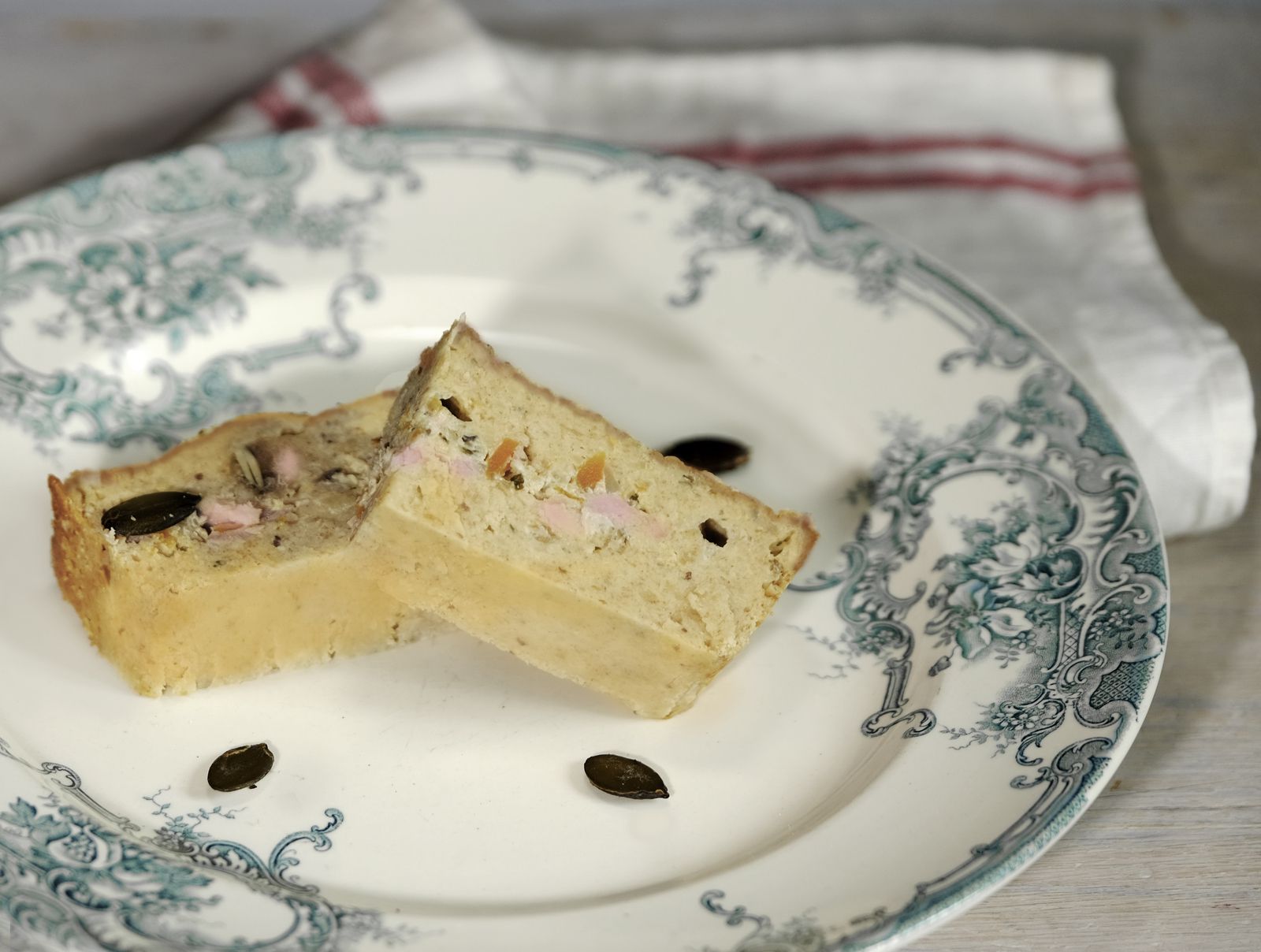 Pudding salé au Comté et au jambon - Et si c'était bon...