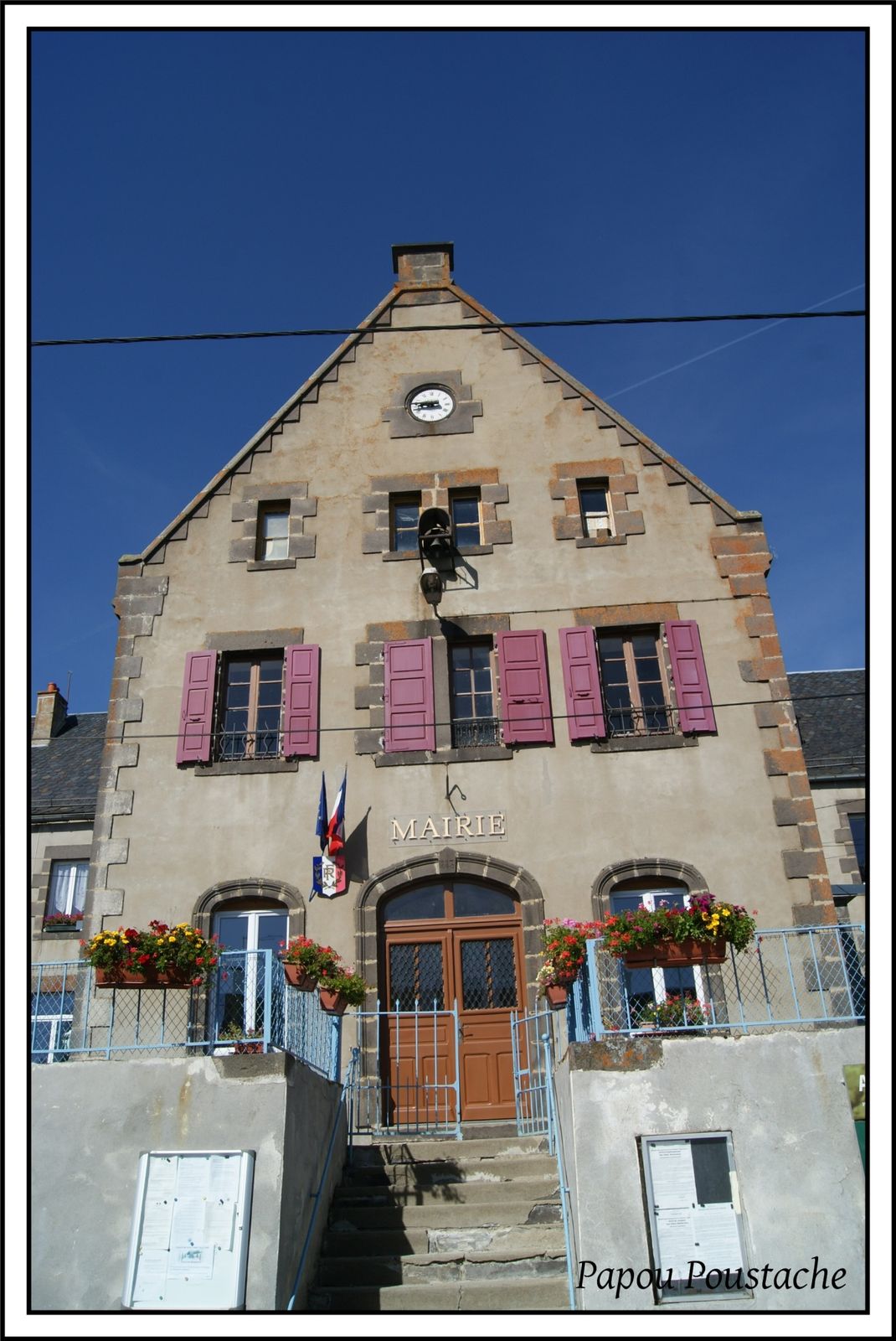 ecole et mairie