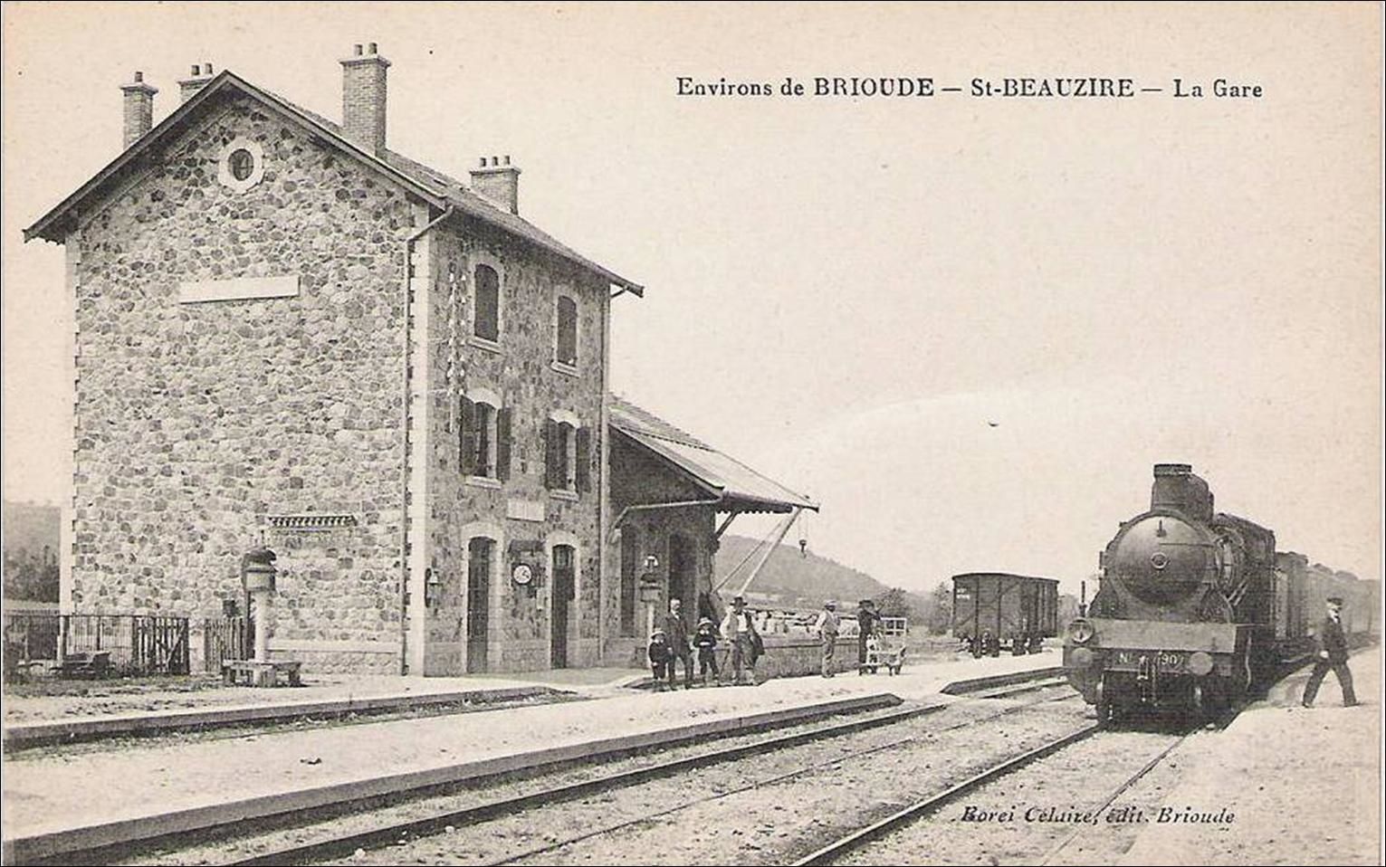 La gare de St Beauzire La Chomette