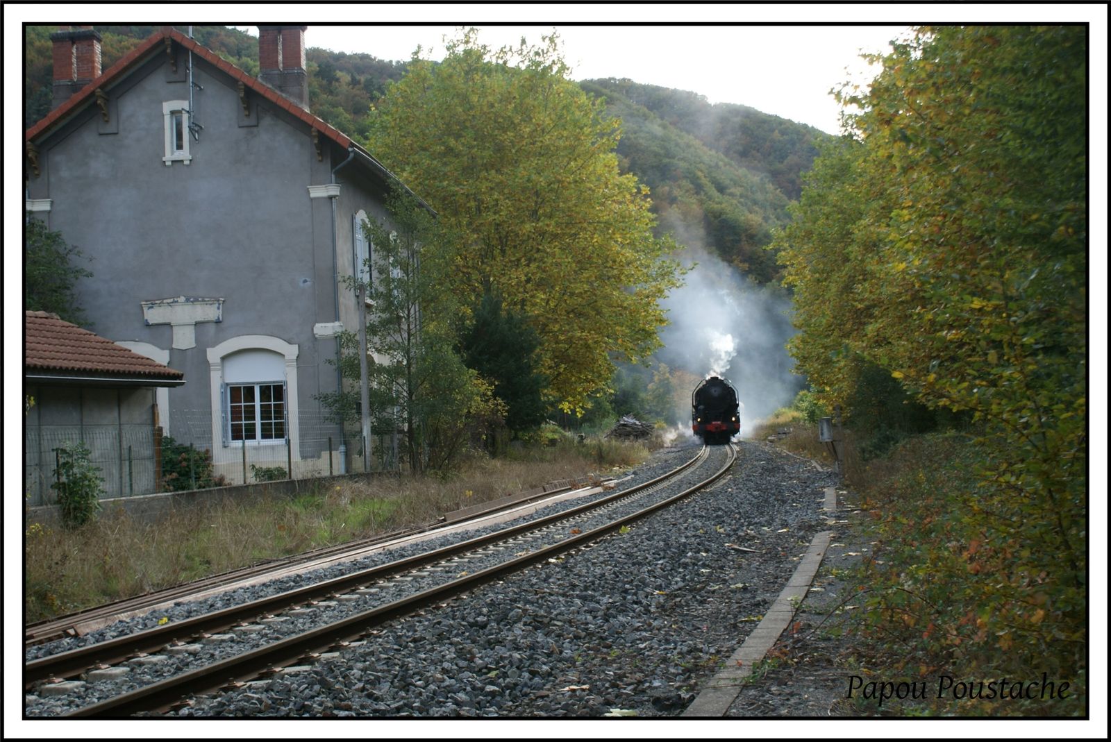 Les gares oublièes:  Ferrières st Mary