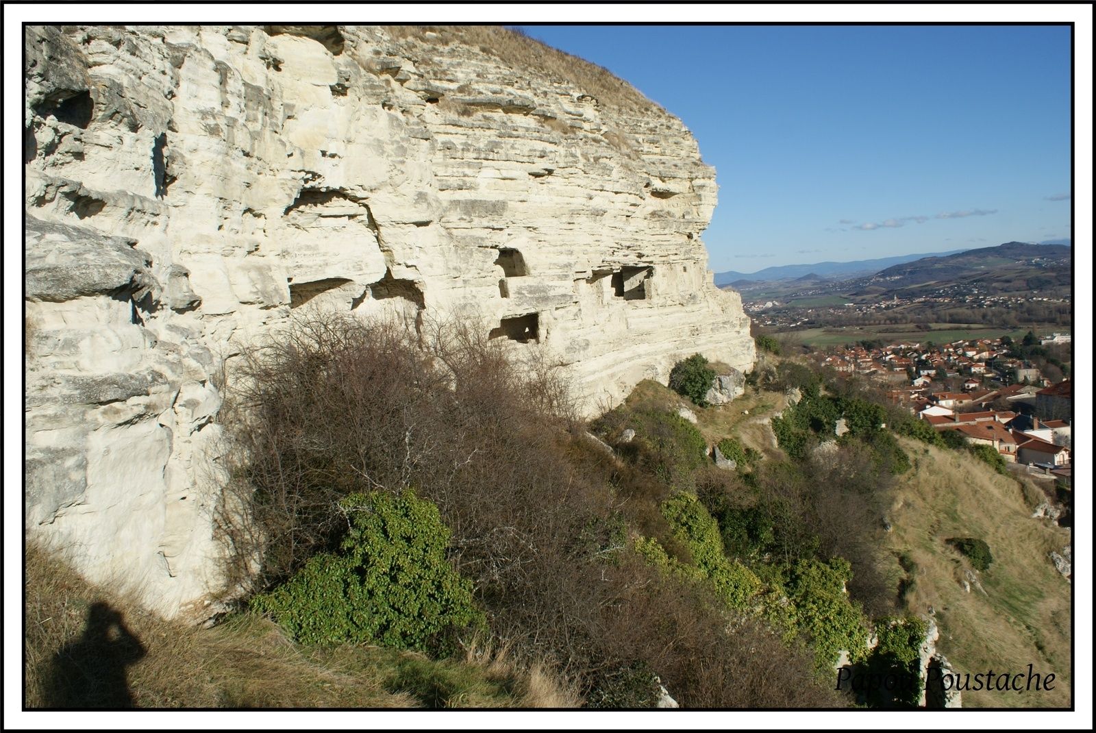 Les grottes troglodytes de la Roche Blanche