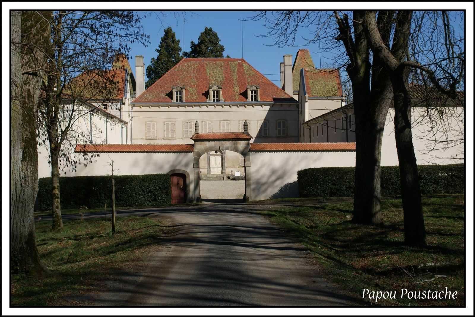 Le chateau de Liberty aux environs de Condat lès Montboissier