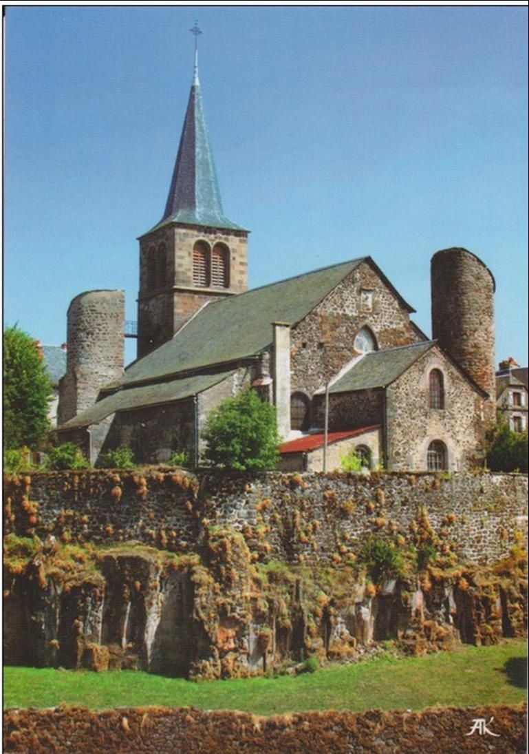 Eglise Saint Jean-baptiste d'Allanches à Allanche (15)
