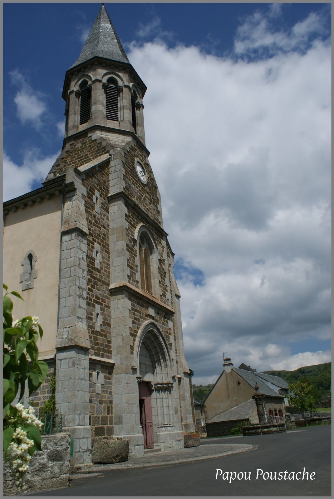 Eglise de Ségur les Villas
