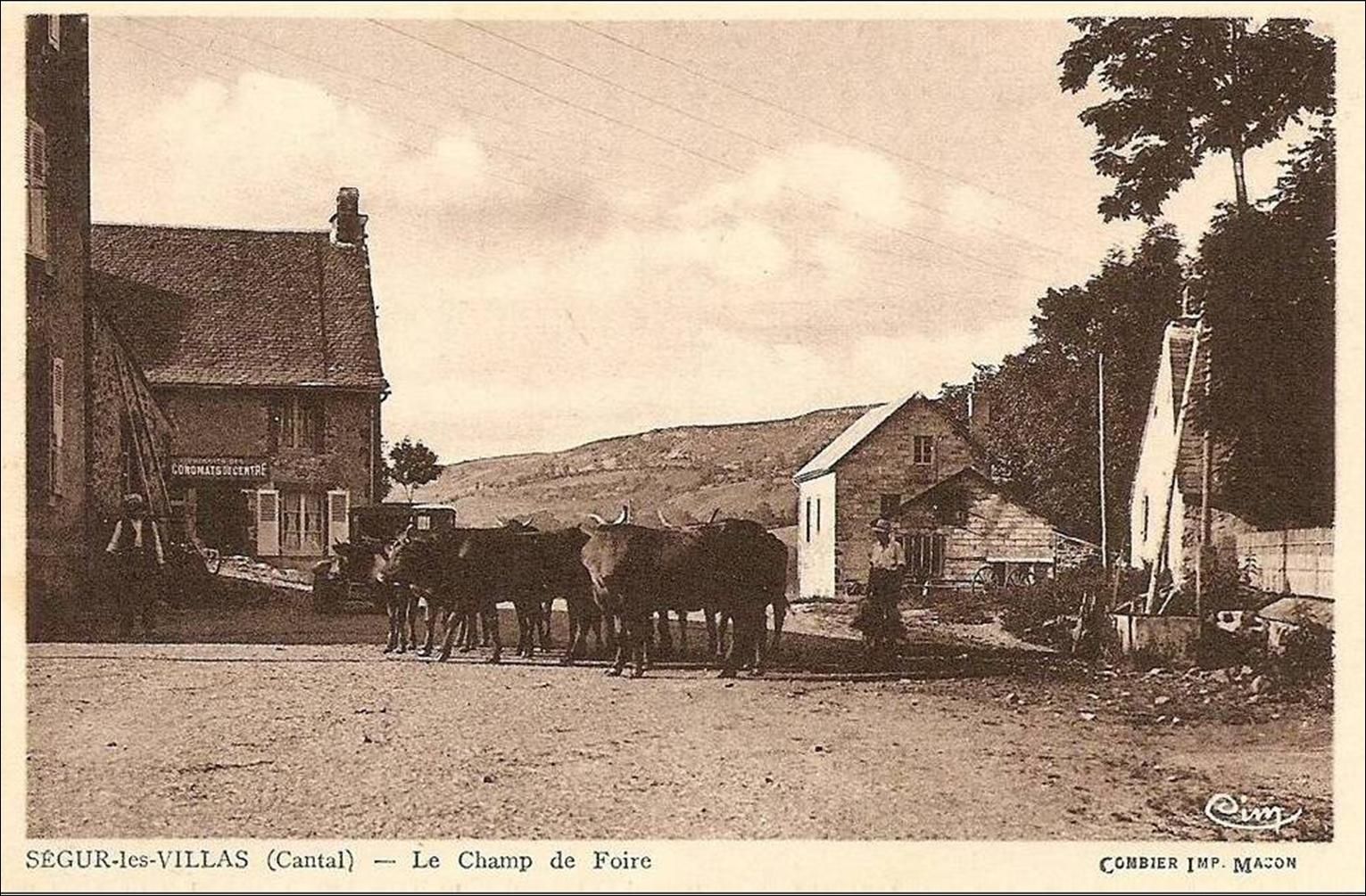 Au Hasard dans le village de Ségur