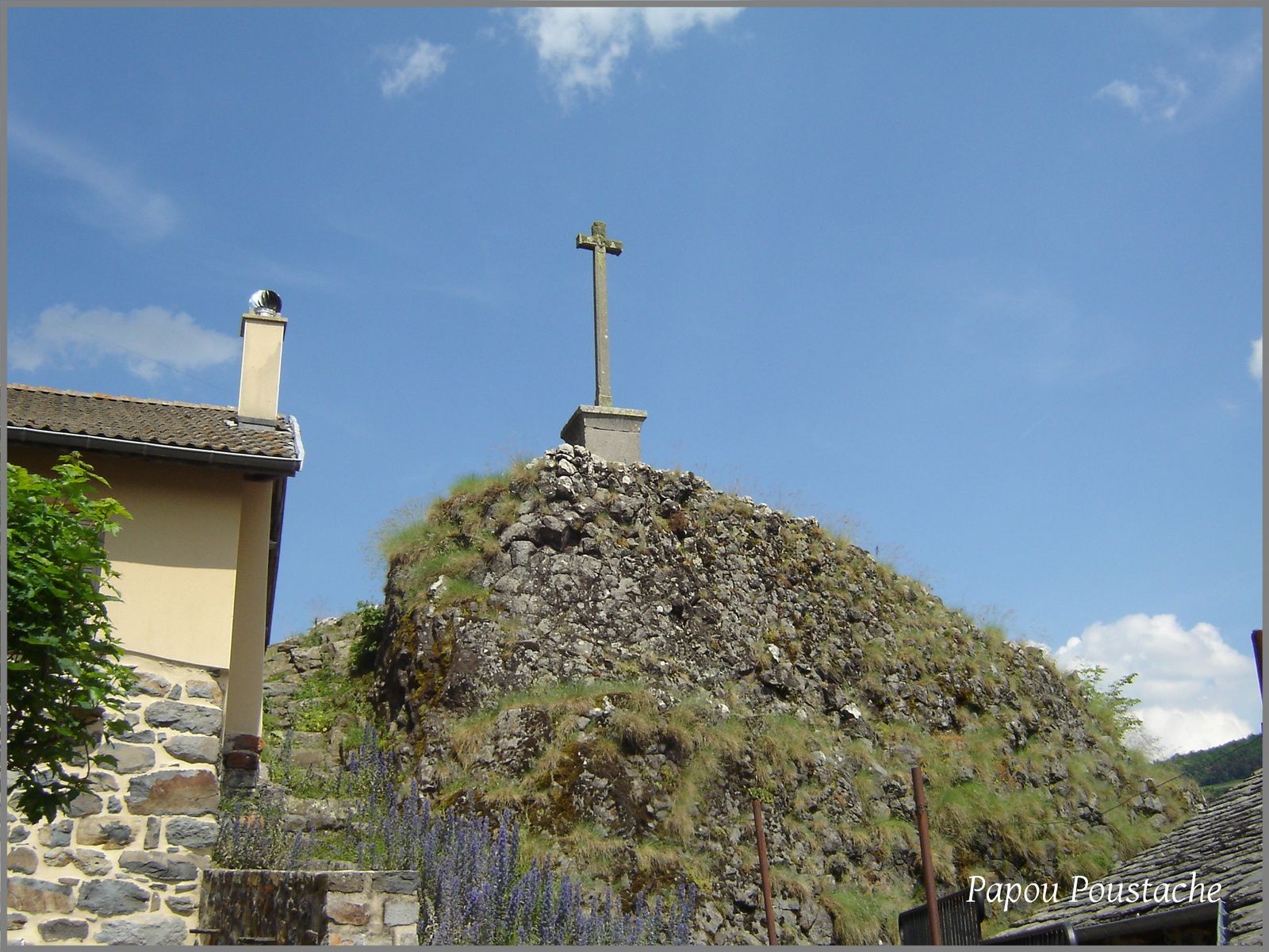 Au hasard dans st Julien Chapteuil
