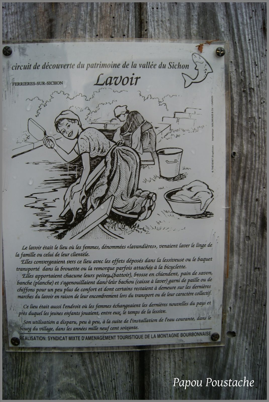 Le Lavoir à Ferrières sur Sichon