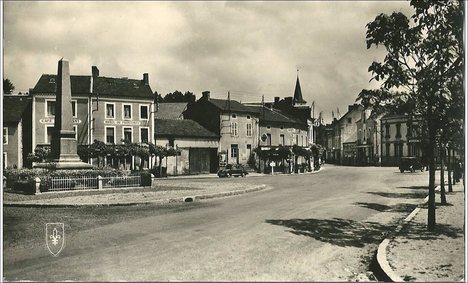 Promenade dans les rues du Mayet
