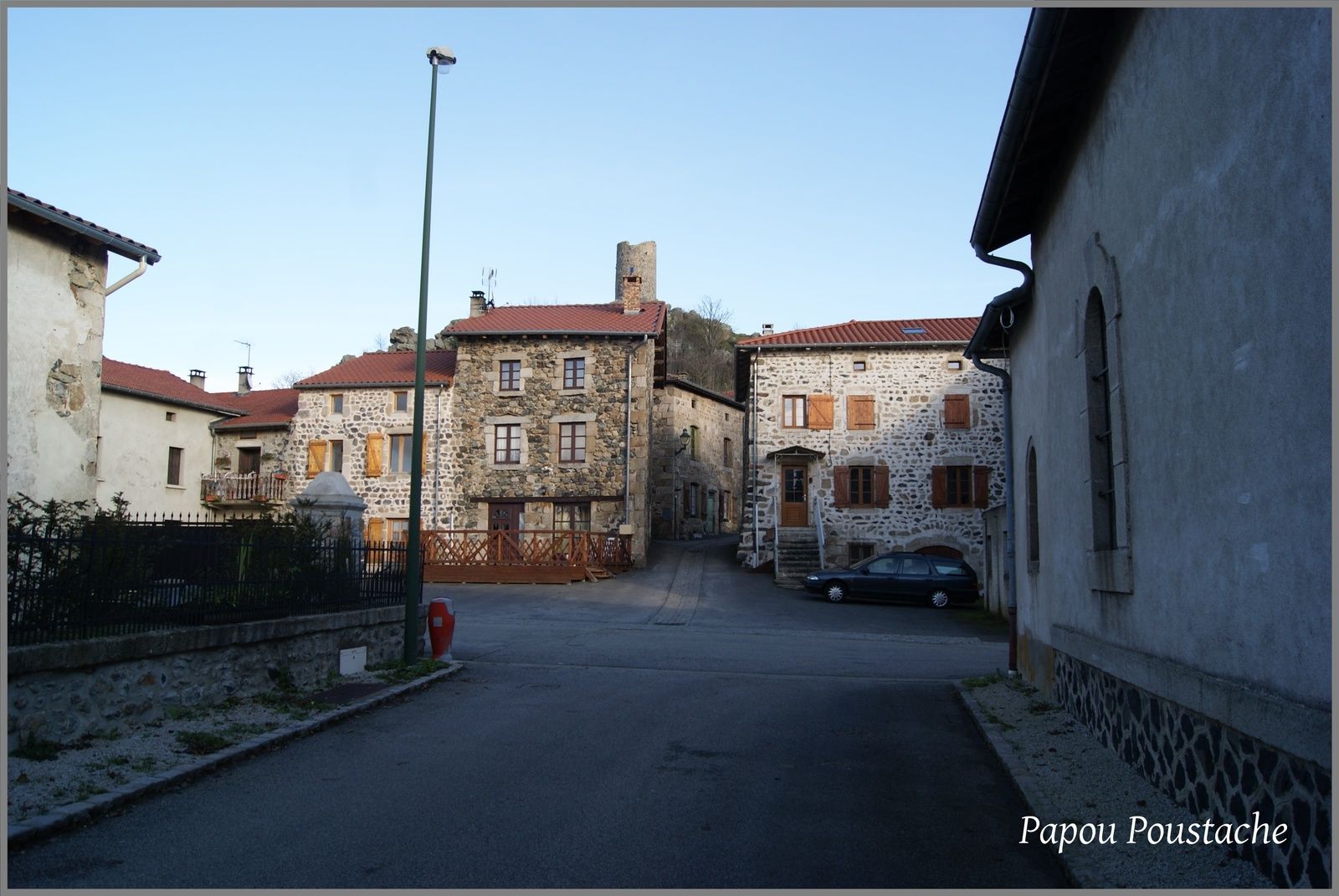 Les villages de Haute-Loire:Roche en Régnier