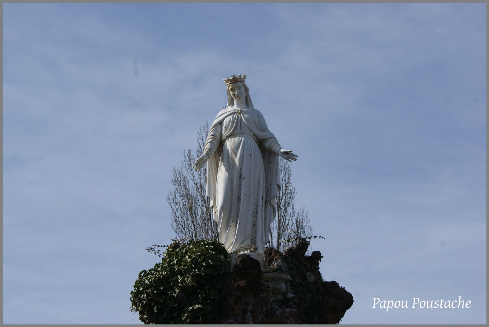 La Vierge et le Monument à Solignac sur Loire