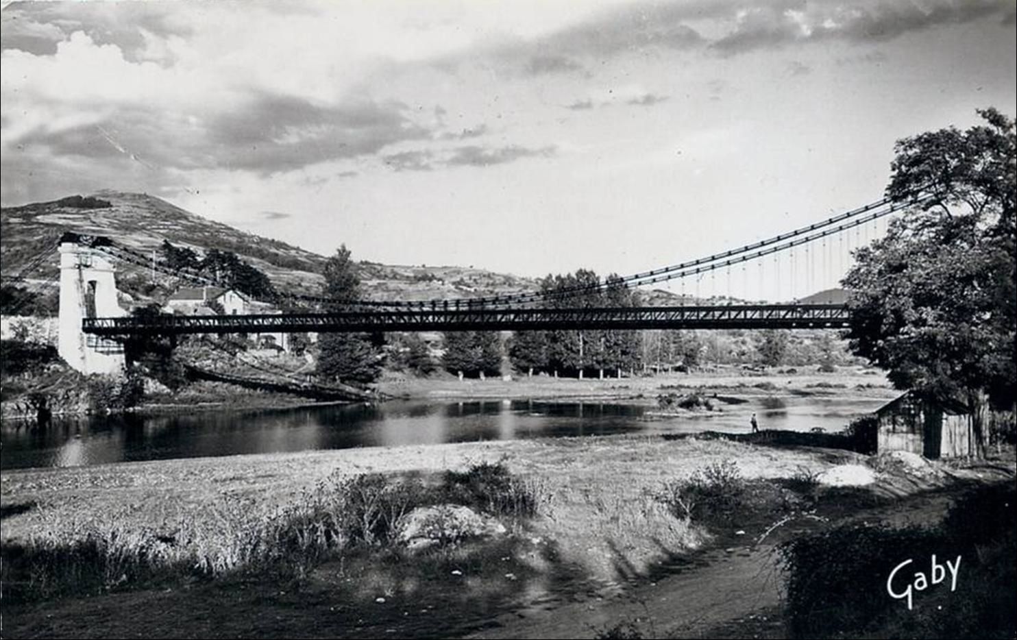 Le pont de Coudes