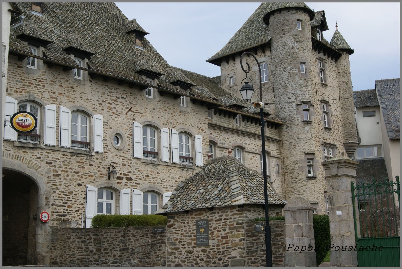 Le chateau de Montsalvy