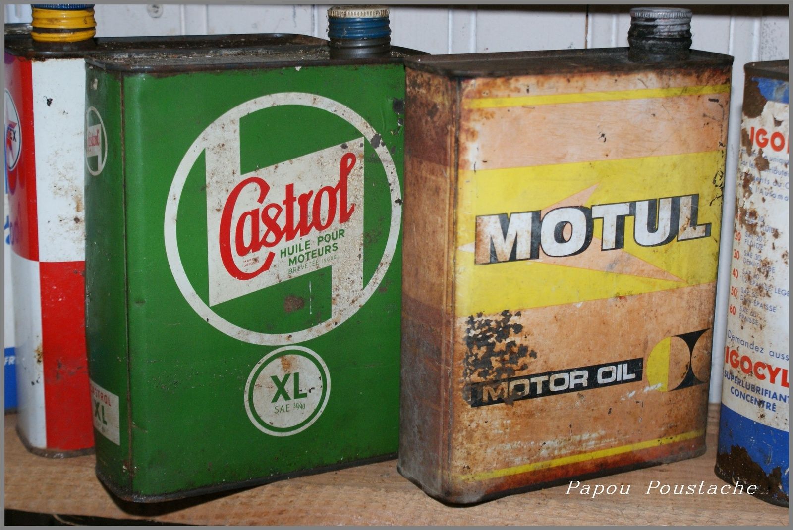 Pub: Castrol