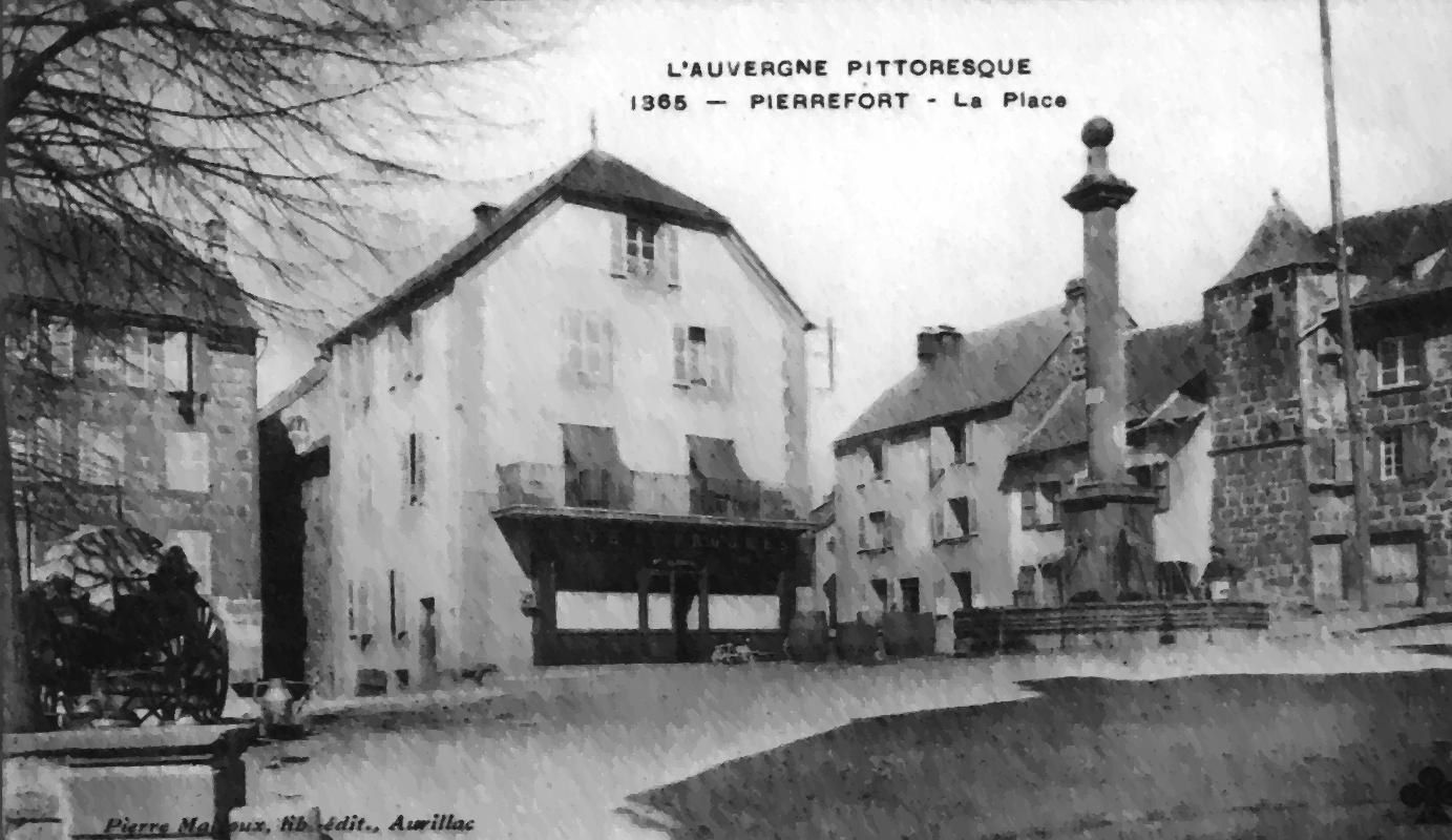 Pierrefort collection à Gérard