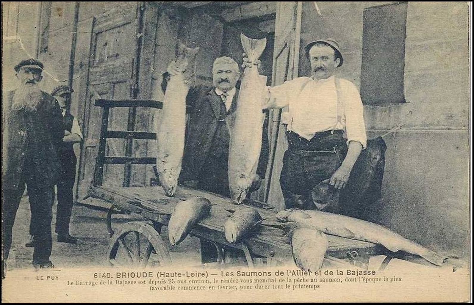 Peche au Saumon dans l'Allier en 1940