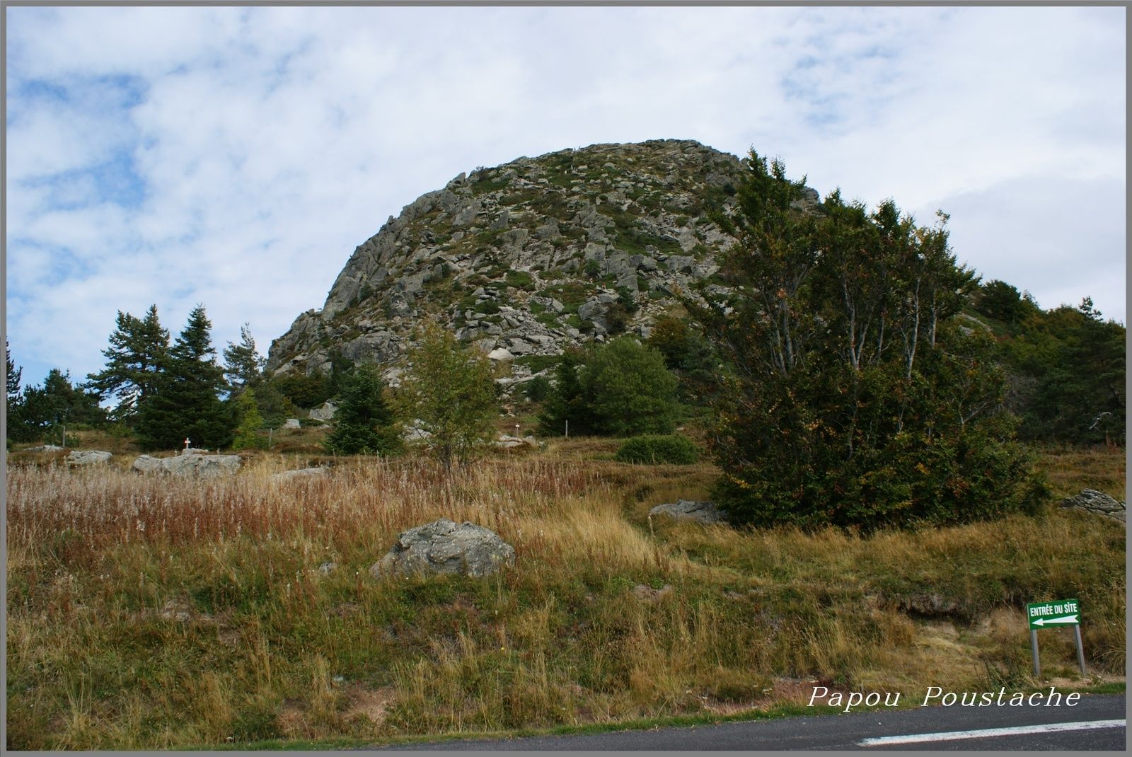 Le mont gerbier des joncs:Sucs et source de la Loire