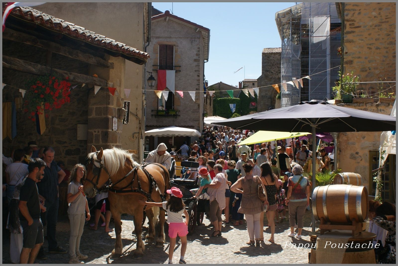 Auzon à l'époque médiévale