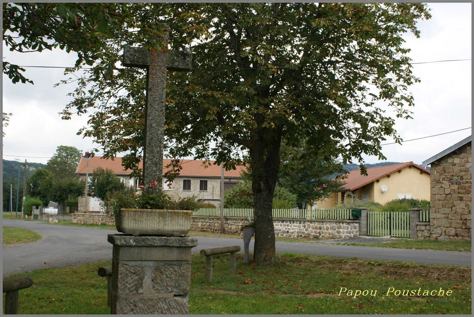 Aux portes de l'Auvergne: Issarlès