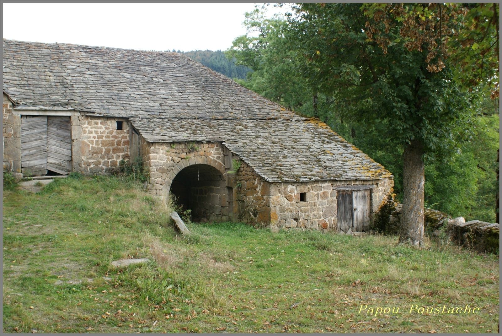 Aux portes de l'Auvergne: Issarlès