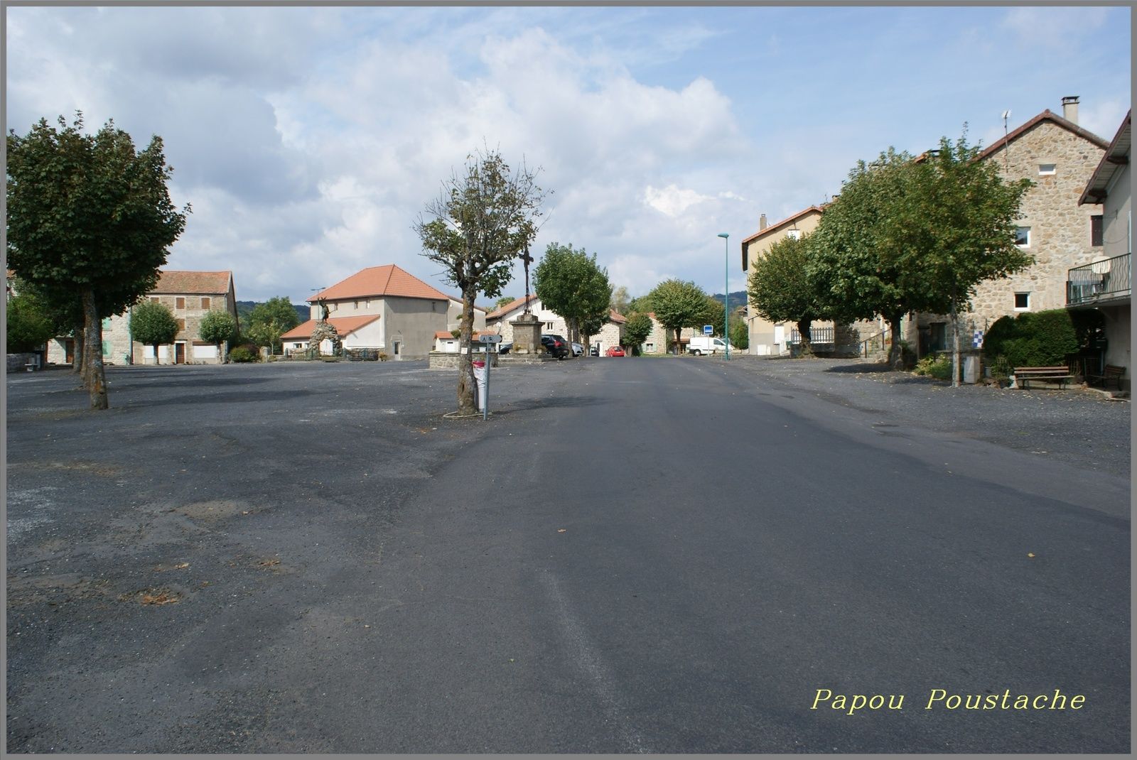 Aux portes de l'Auvergne: Issarlès