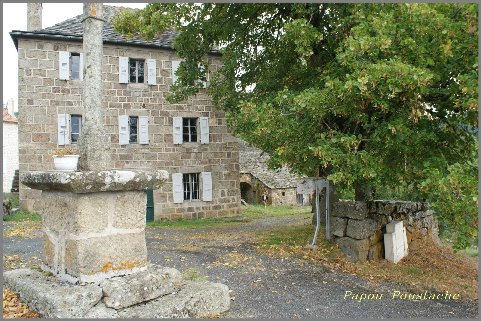 Aux portes de l'Auvergne: Issarlès