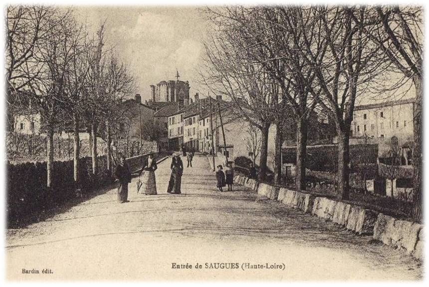  Saugues