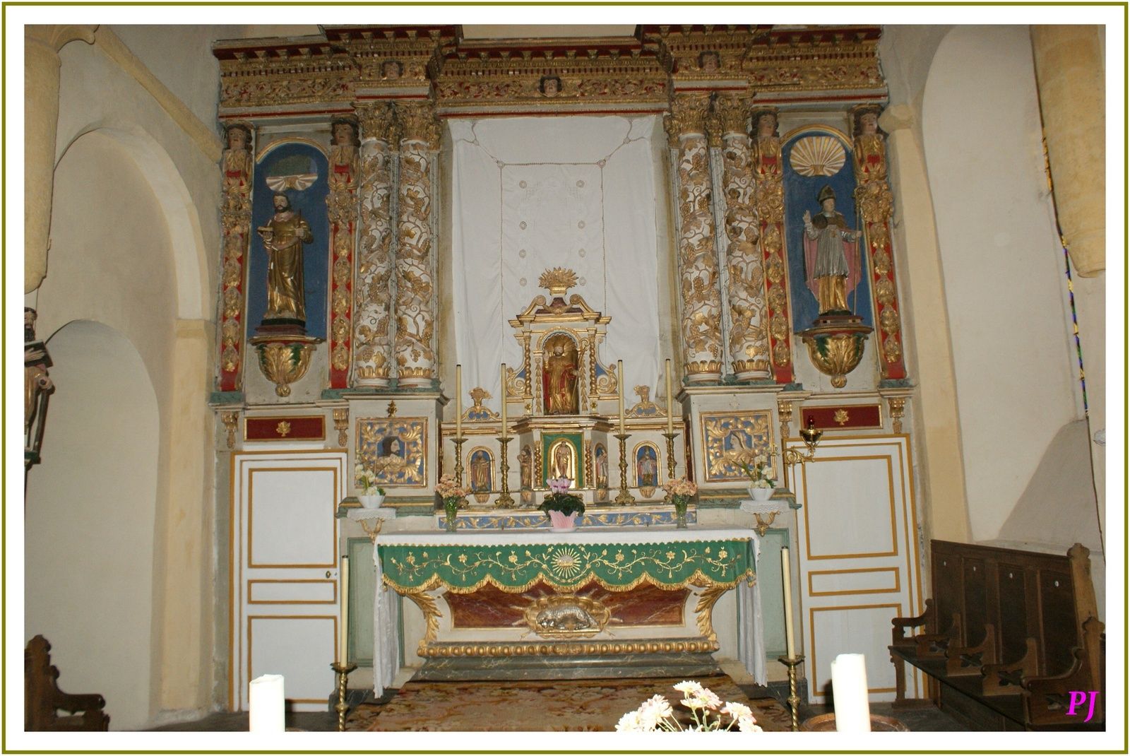  Chalinargues