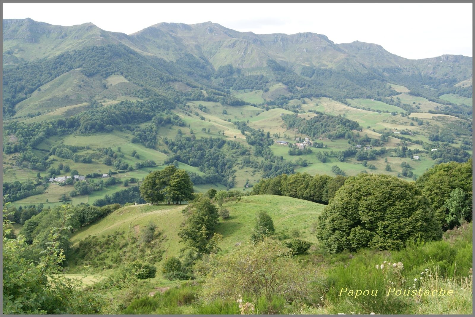 Les monts du Cantal