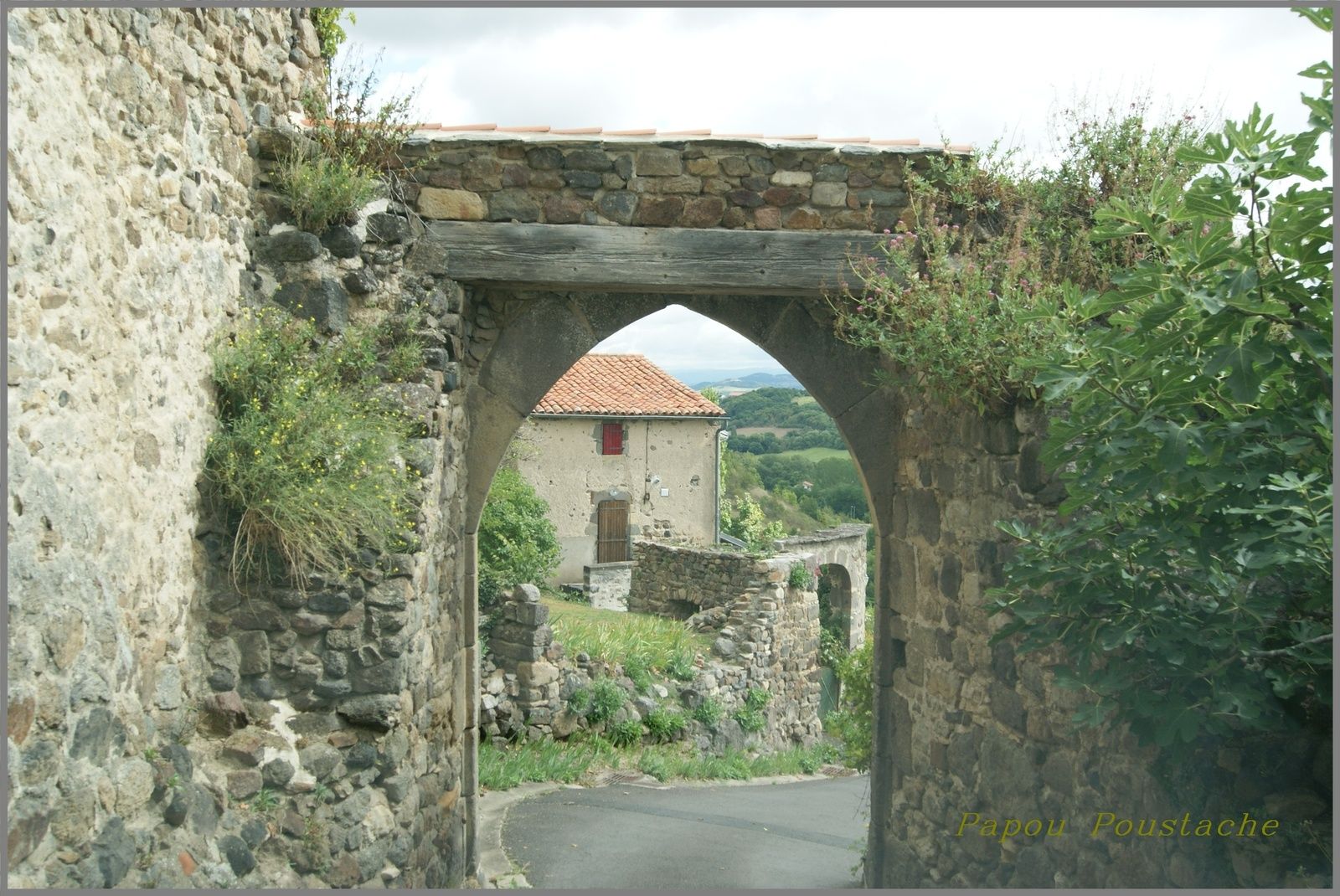Montaigut le Blanc