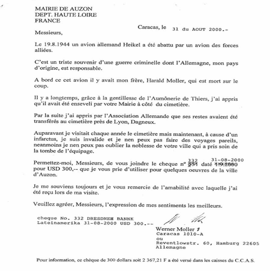 Raid aérien au dessus de la commune d'Auzon en Août 1944