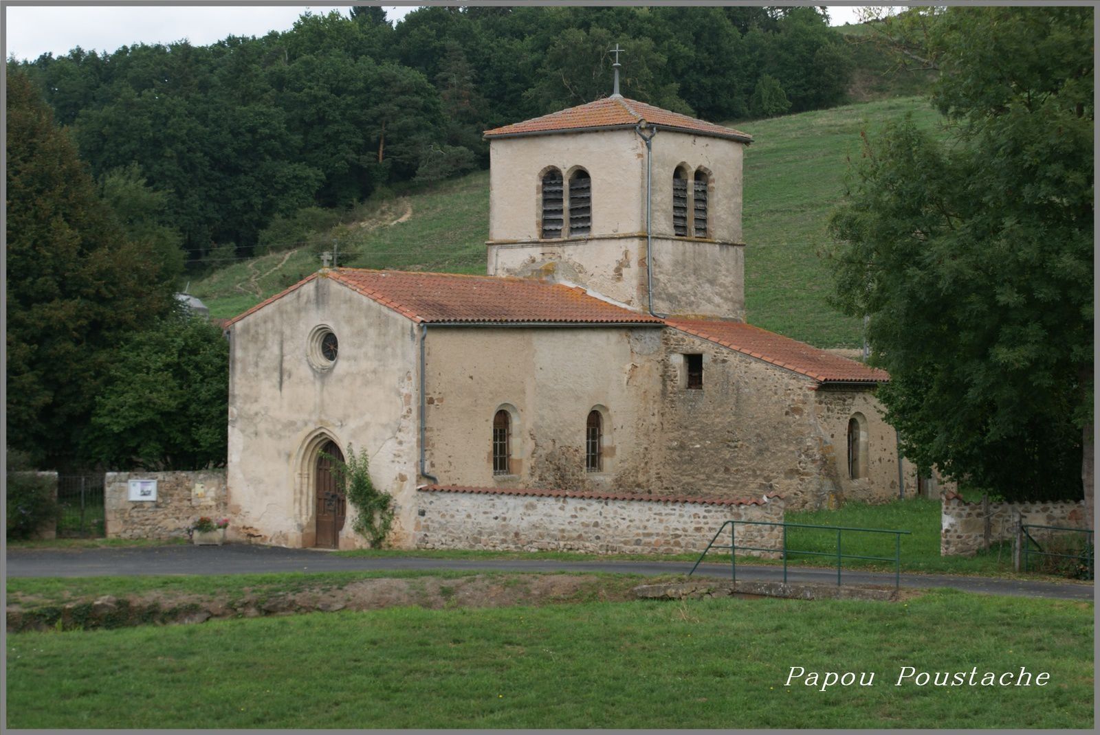 Saint Jean en Val - L'Auvergne Vue par Papou Poustache
