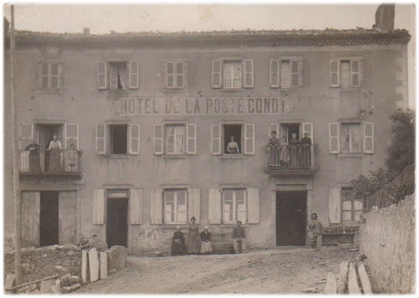 Pinols 43 en cartes postales anciennes