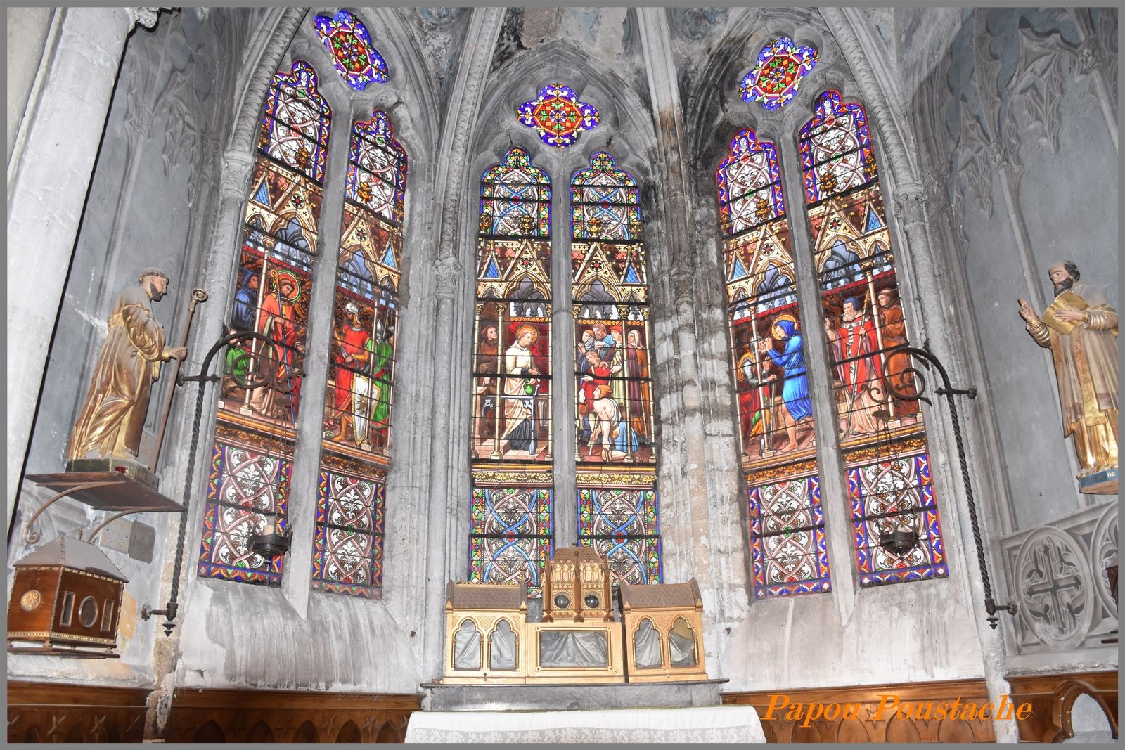 Eglise sainte Croix à Saint Pourçain