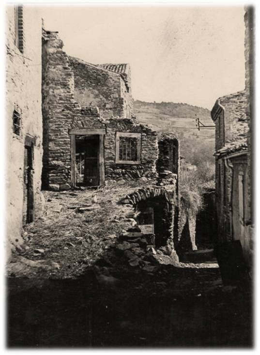 Auzon 1900 à 1942 en photos