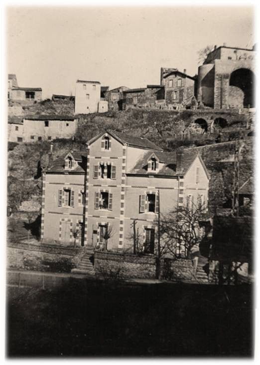 Auzon 1900 à 1942 en photos