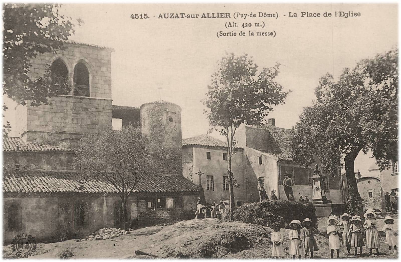 Auzat sur Allier(Lacombelle et saut du Loup)de 1890 à 1920