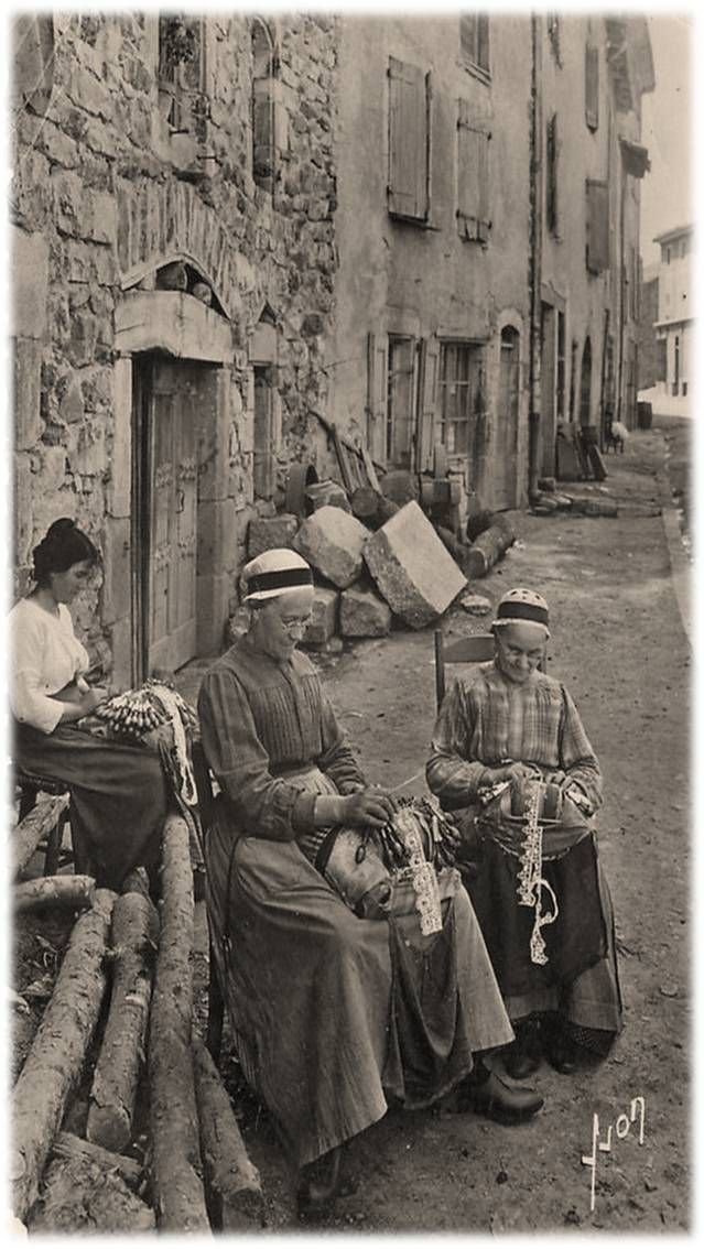 Le Puy en Velay des années 60 en 60 photos
